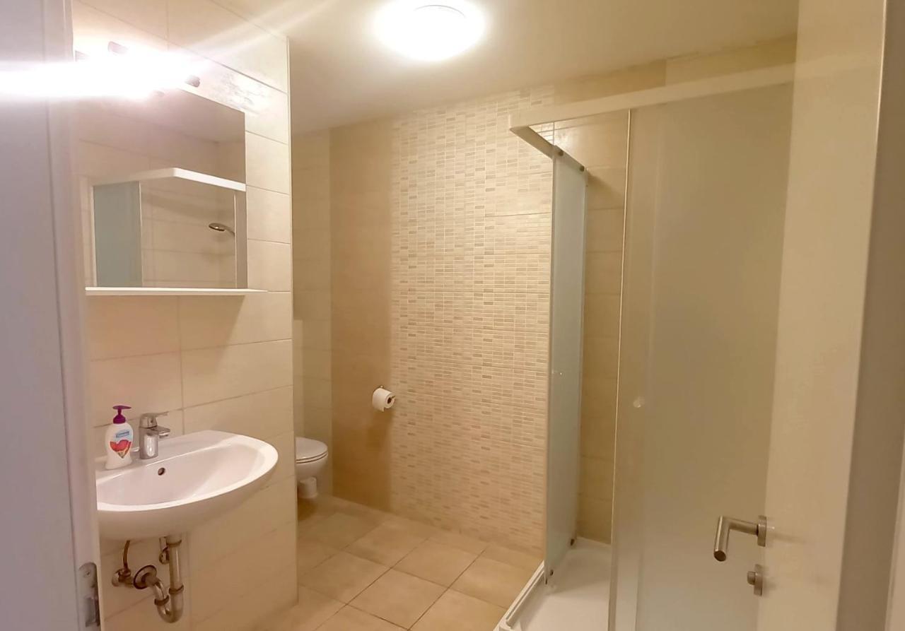 שיבניק Medulic Palace Rooms & Apartments מראה חיצוני תמונה