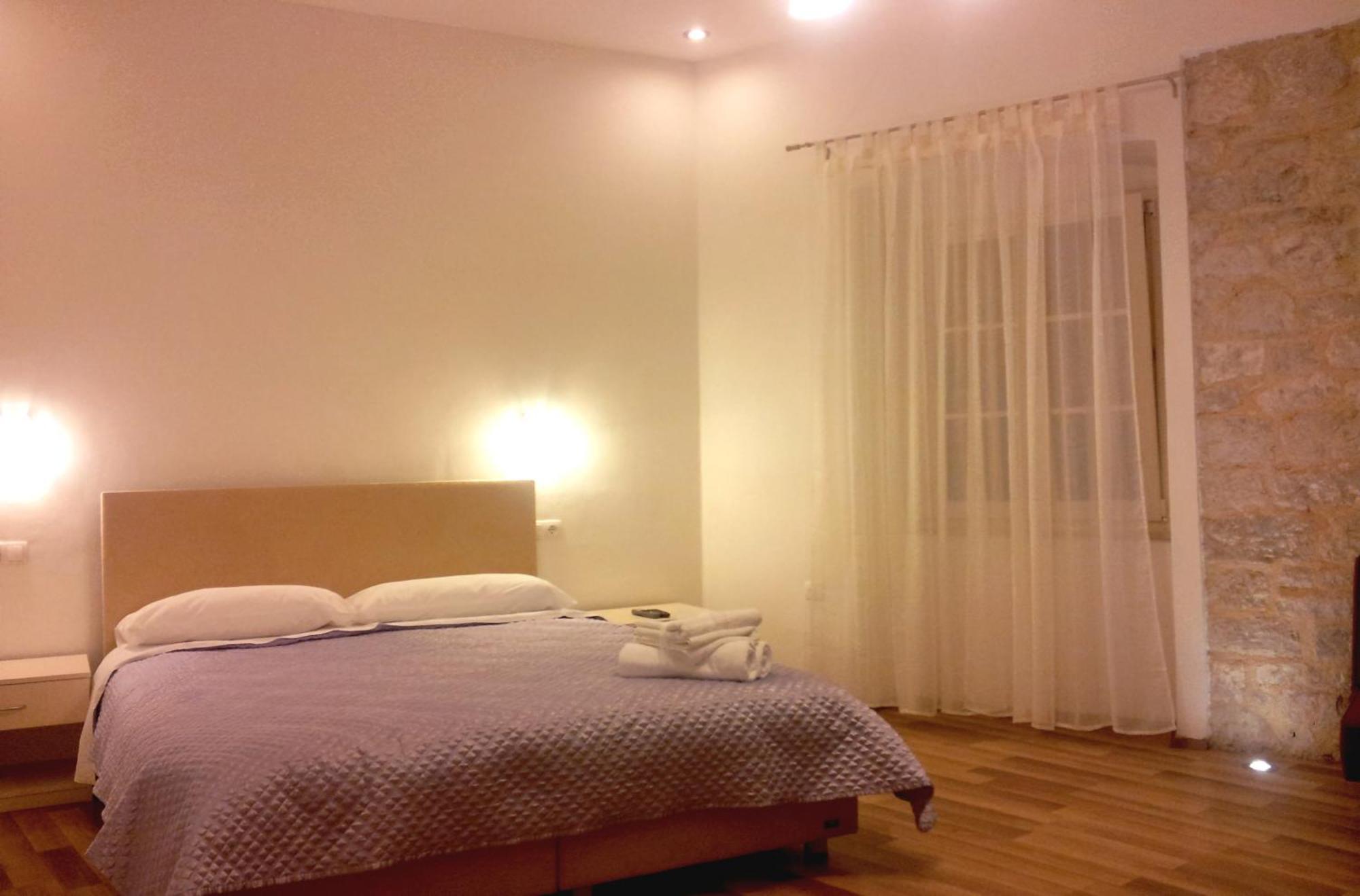 שיבניק Medulic Palace Rooms & Apartments מראה חיצוני תמונה