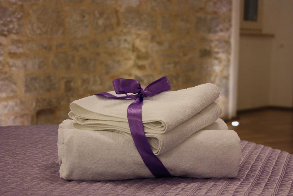 שיבניק Medulic Palace Rooms & Apartments חדר תמונה